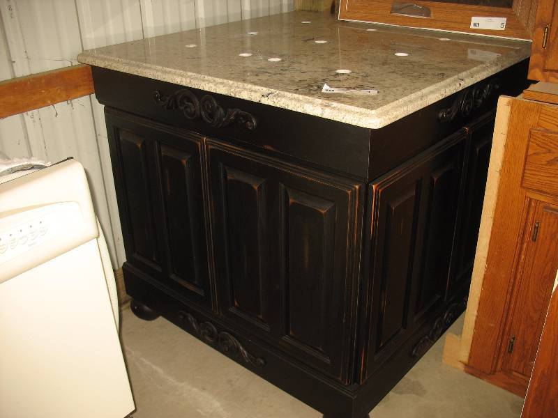 ISLAND CABINET