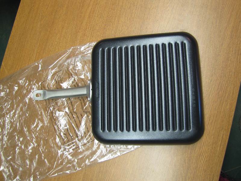 Meat & Poultry Green Pan