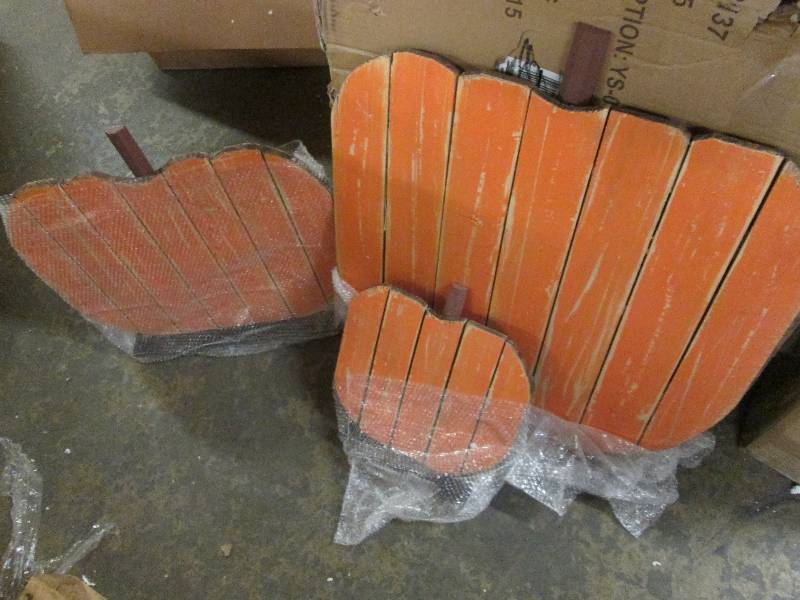 lot 92 image: Set of 3 Distressed Wood Pumpkins w...
