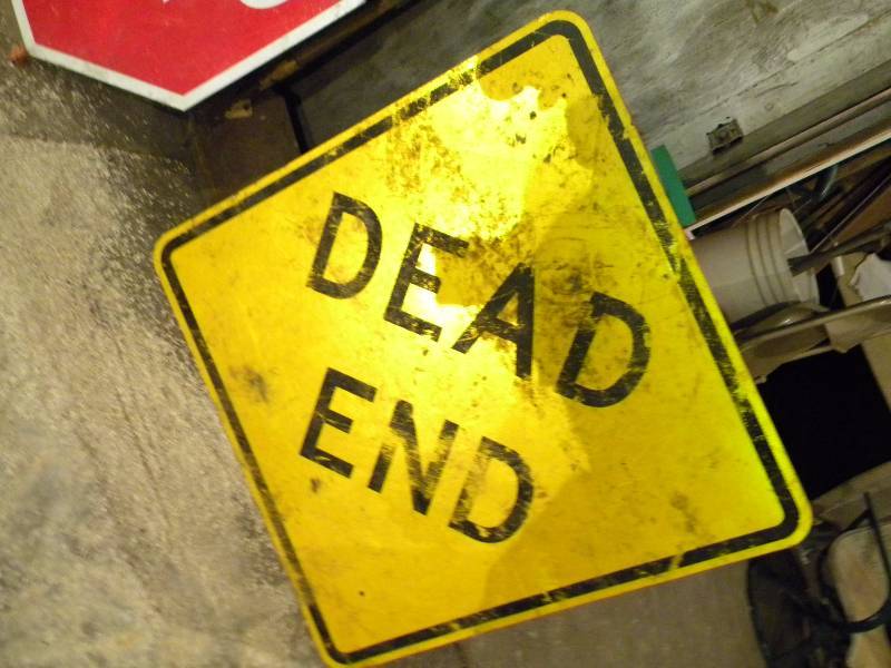 DEAD END traffic sign