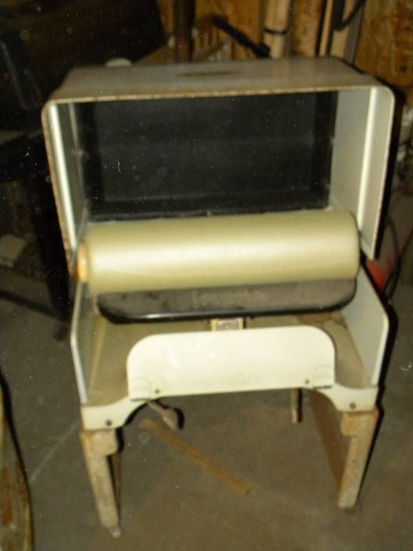 Vintage Ironing Machine
