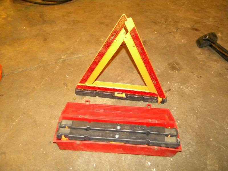 Emergency Warning Triangle Kit