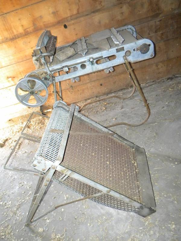 Original Vintage Potato Cutter
