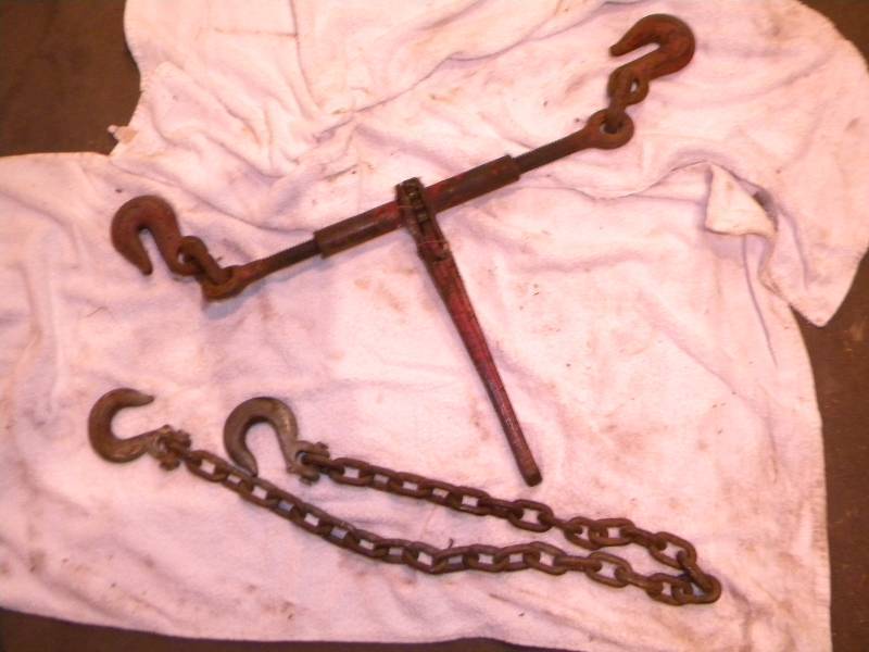 Lebus USA Wrench and Chain