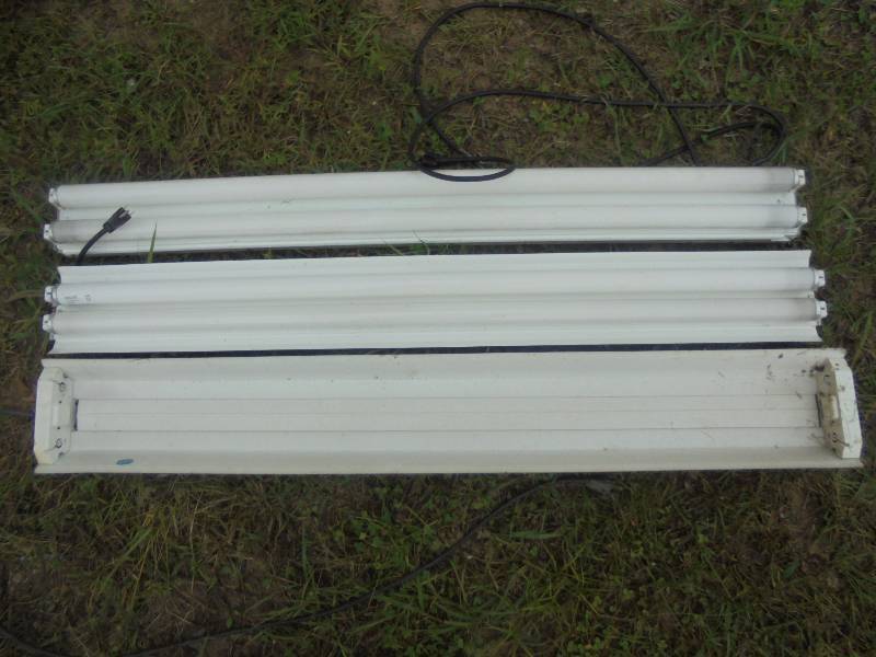 Work Lights - 4 Ft