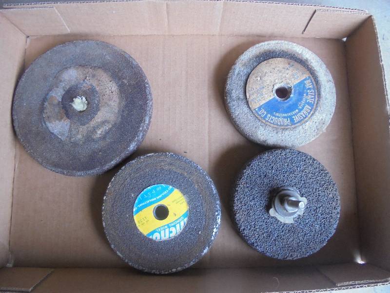 Lot - Grinding Wheels