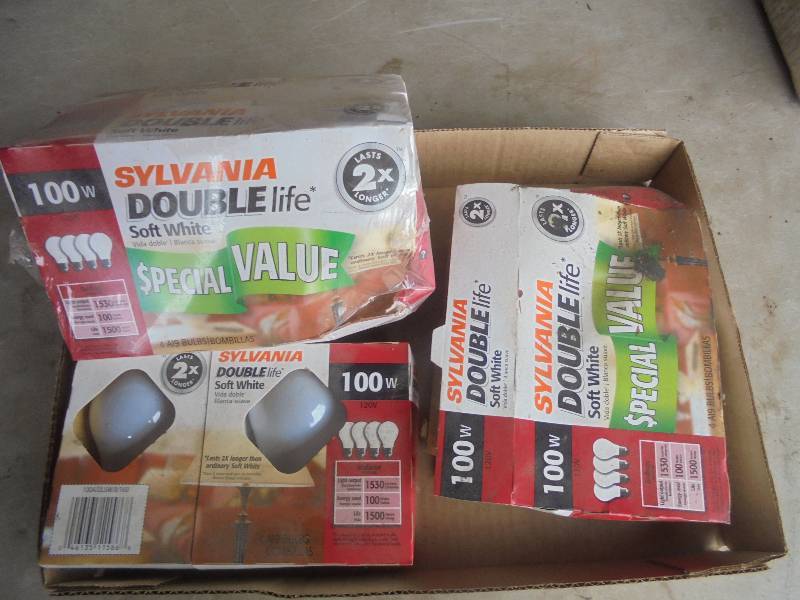Lot - Light Bulbs
