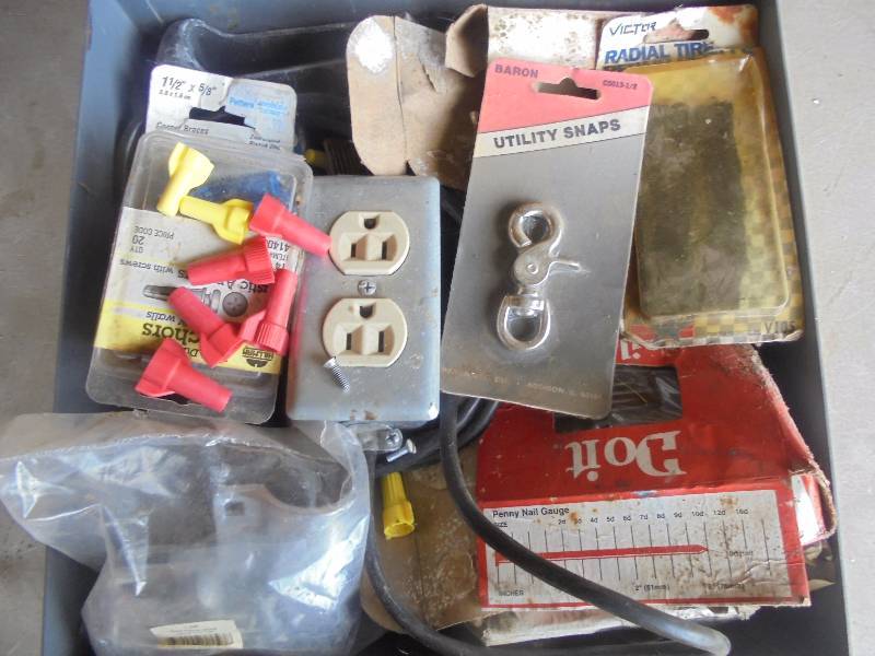 Lot - Misc Electrical & Box