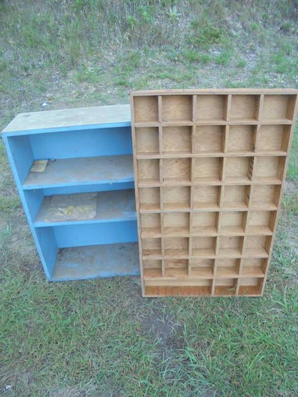 Lot - Wood Shelving