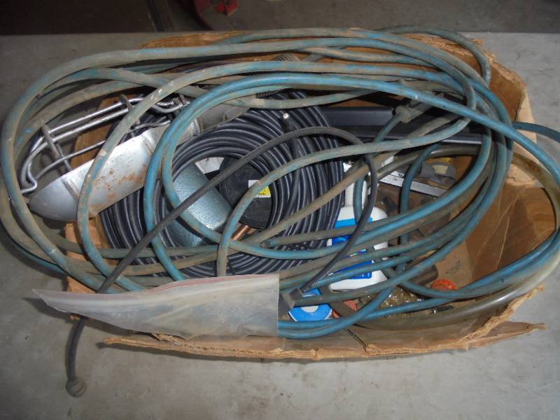 Lot - Trouble Light, Cable, Etc