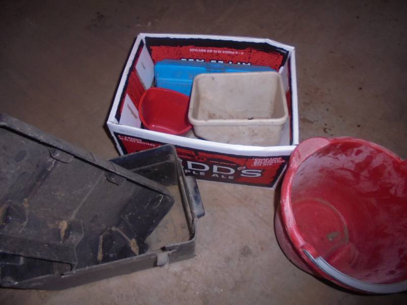 Lot - Battery Case, Bucket, Etc