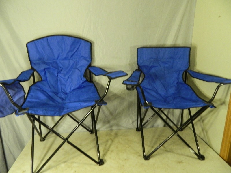 lot 39 image: 2 Camp Chairs