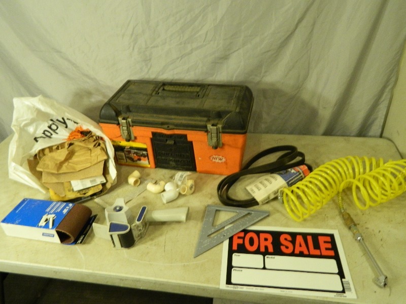 lot 52 image: Stanley Toolbox with Contents