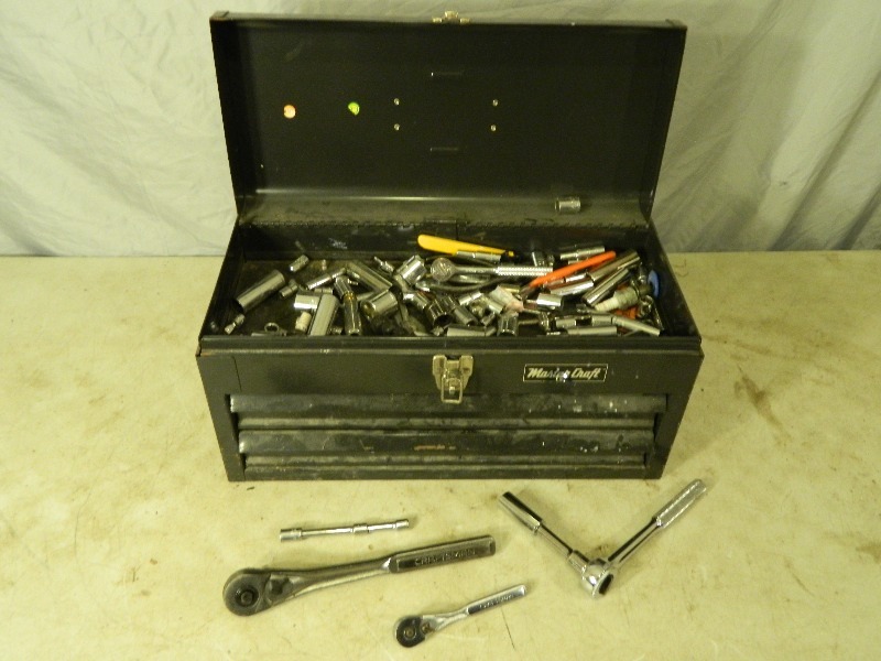 lot 56 image: Master Craft Metal Toolbox with Contents