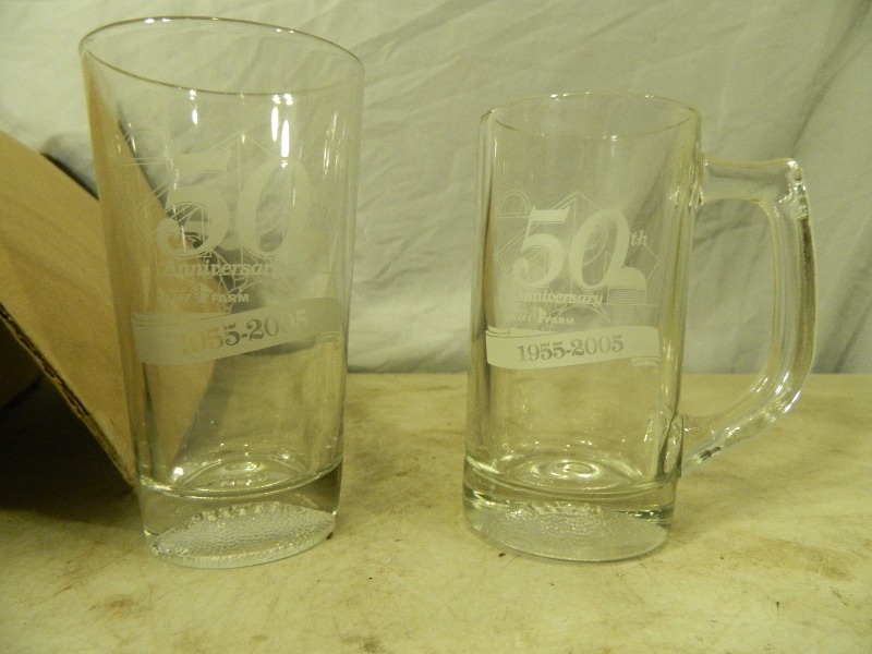 lot 70 image: MN Vikings 50th Anniversary Mugs and Glasses