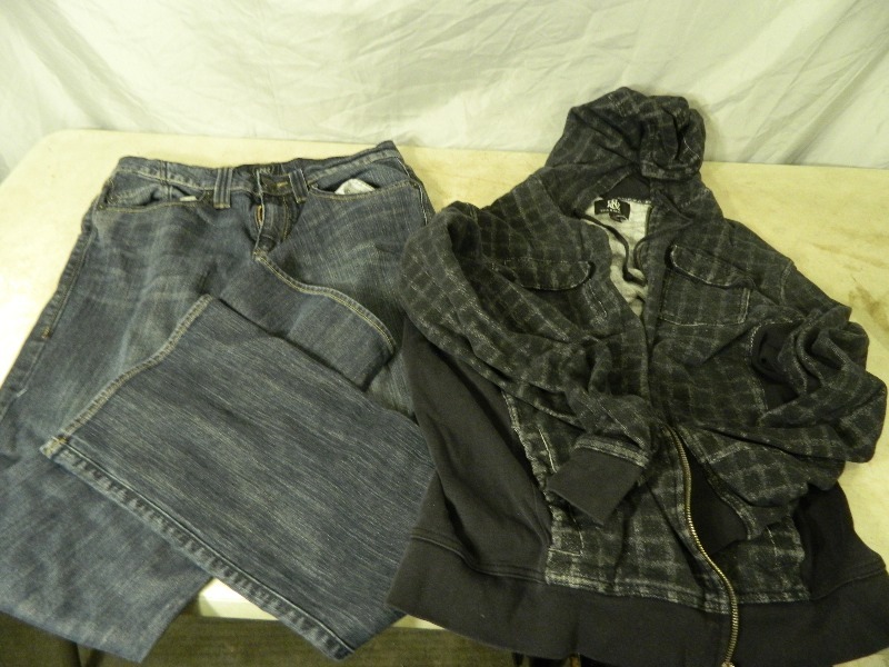 lot 72 image: Mens Rock and Republic Outfit