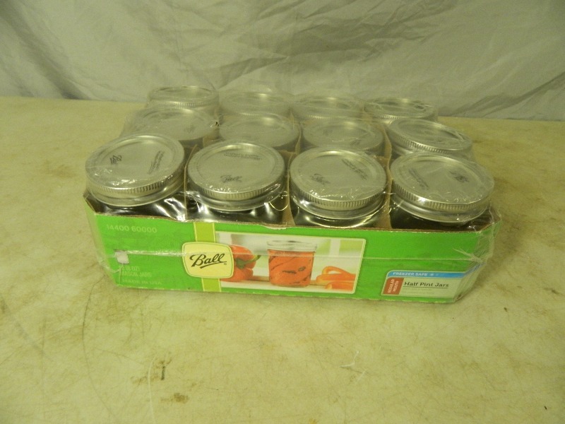 lot 82 image: New Ball 12 Pint Jars