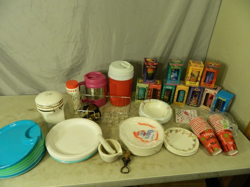 lot 170 image: Disney Collector Glass, Mortar and Pestal, and More