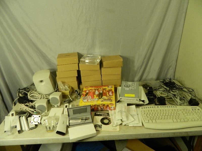 lot 172 image: Assorted Electronics and More