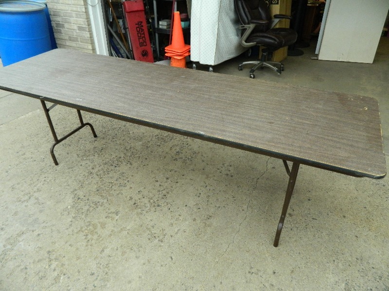 lot 10 image: 8 Foot Folding Table