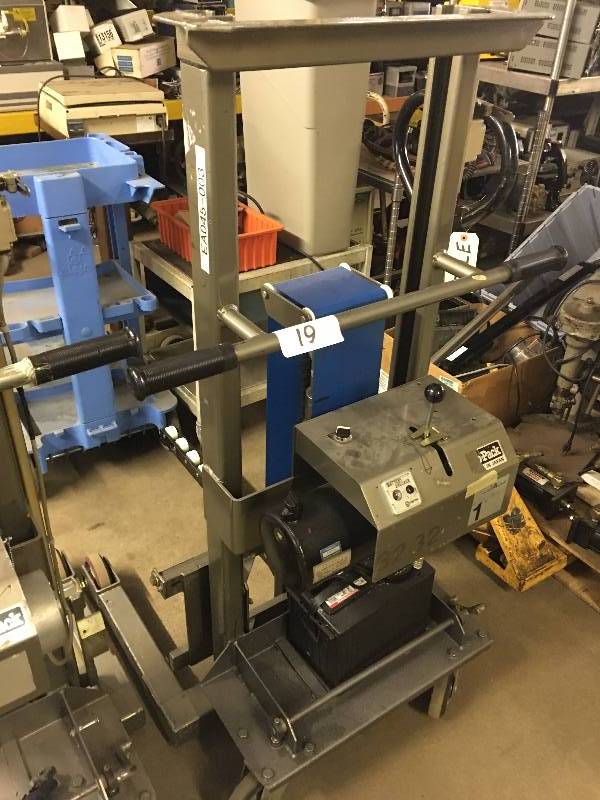 Rolling lift