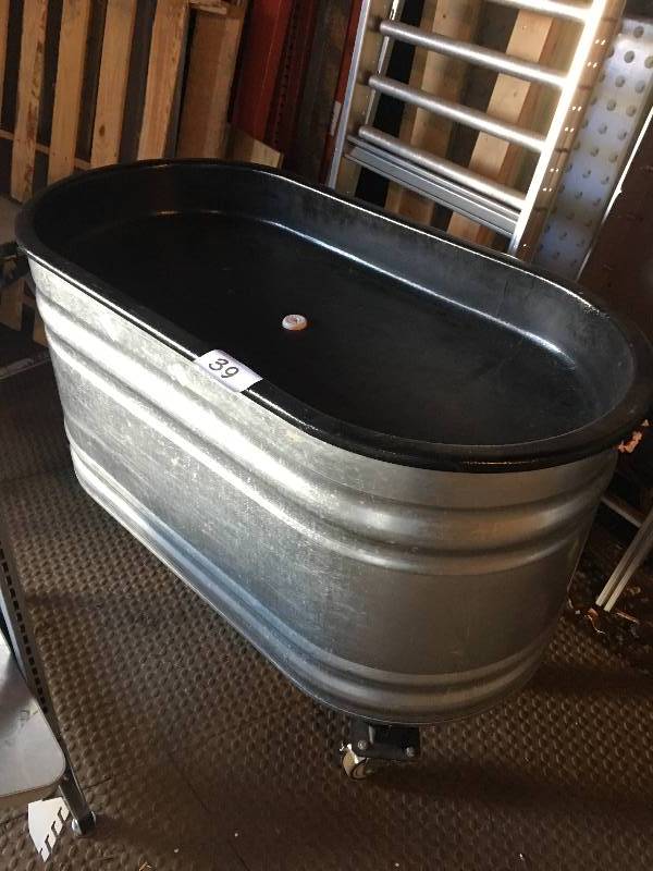 Rolling party drink server