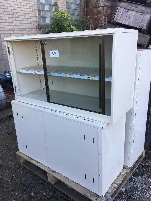 Pallet lot of display cabinets