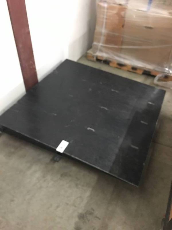 Platform scale ramp