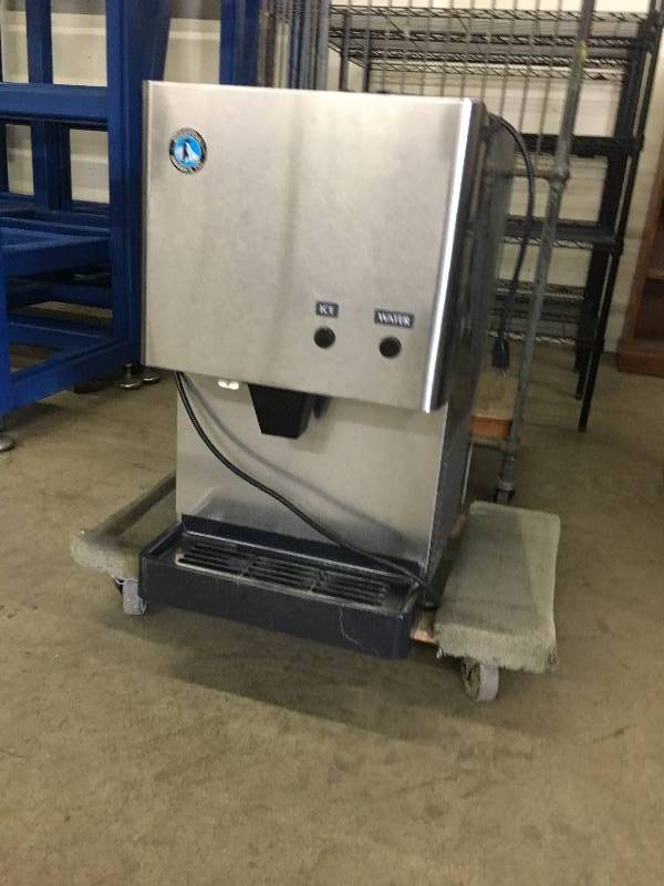 Hoshizaki ice and water machine