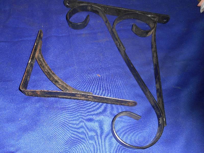 lot 23 image: 2 VINTAGE METAL HANGERS