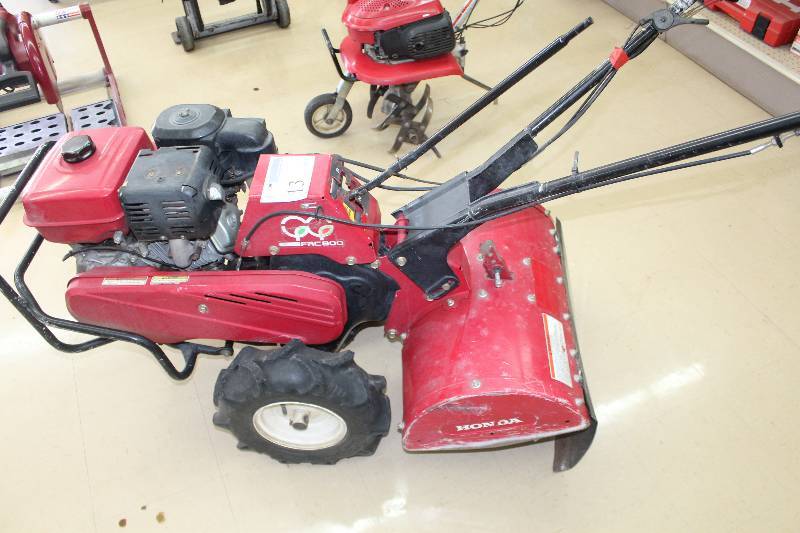 lot 13 image: Honda Rear Tine Tiller