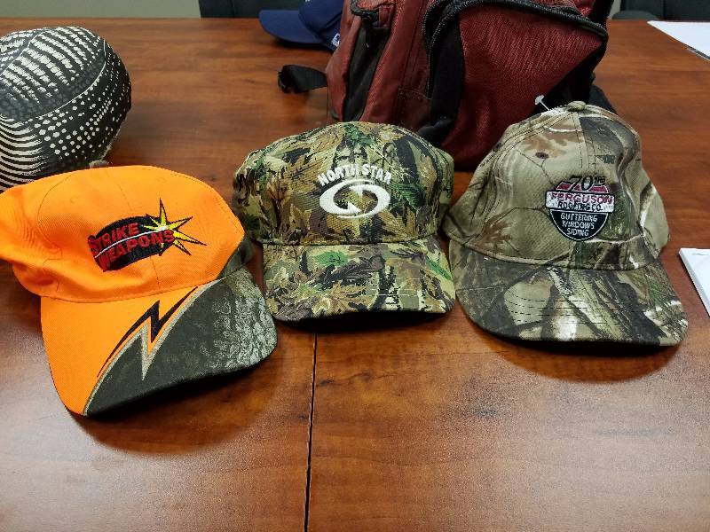3 Collectible hunting hats