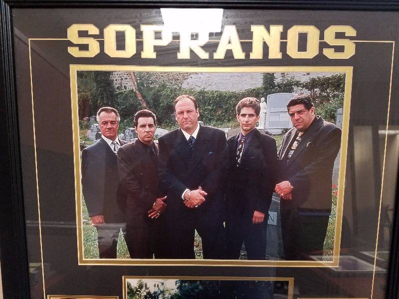 lot 22 image: Vincent Pastore Sopranos Cast Member autograph