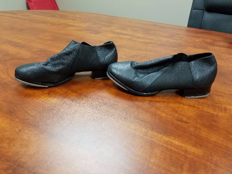lot 45 image: Dancing shoes