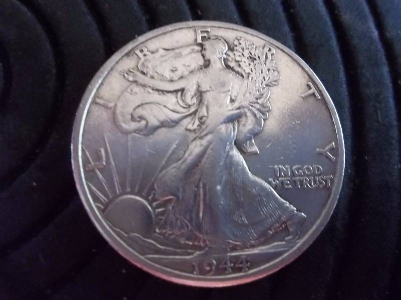 1944 D Walker Half Dollar