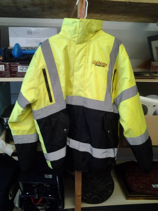 Mens Size L High Visibility Jacket