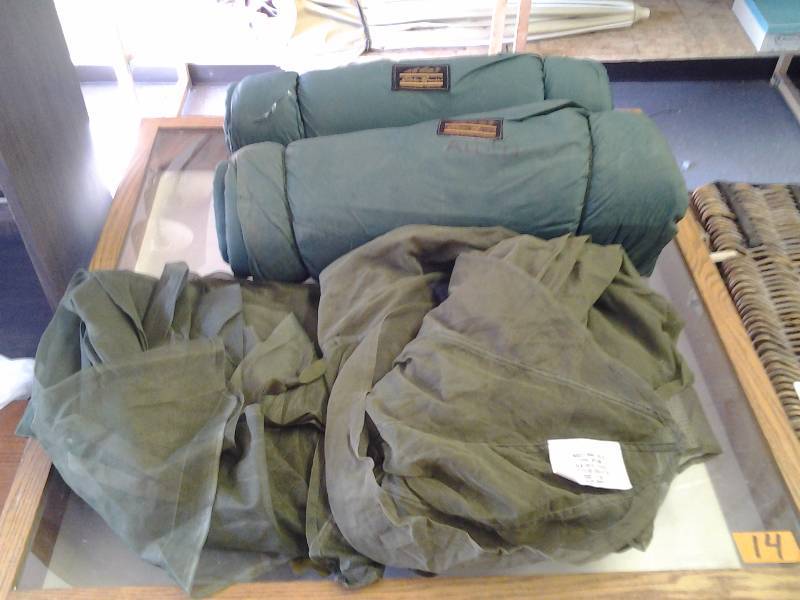 2-Sleeping Pads, 2-Mosquito Netting 200 x 68