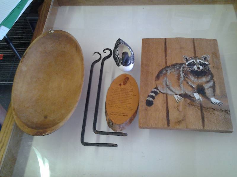 Wood Bowl, Split Rock Lighthouse Souvenir, Raccoon Picture, Loon, 2-Hooks