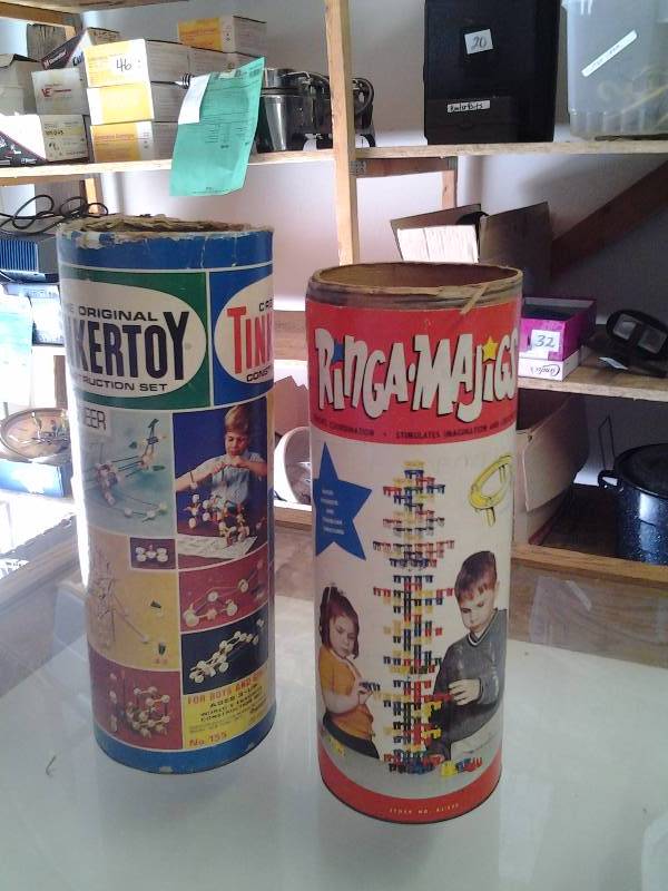 Collectible Old Wood Tinker Toy Set & Ring-A-Majigs
