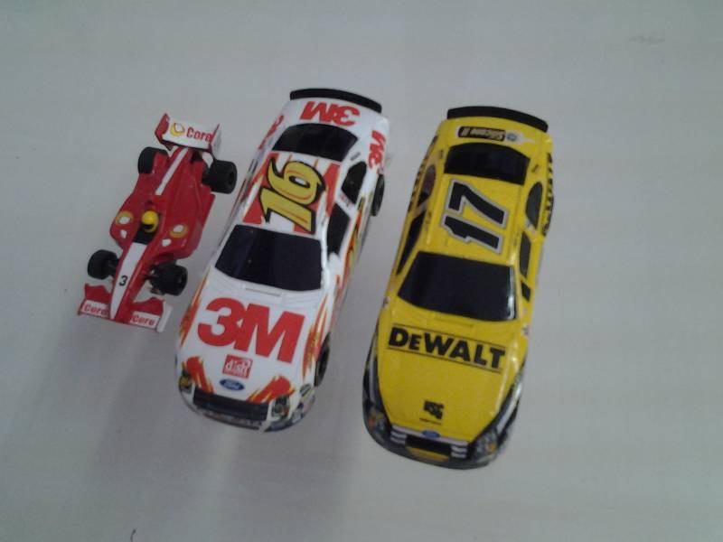 3-Little Race Cars (Metal Strips On Bottom For Power Track)
