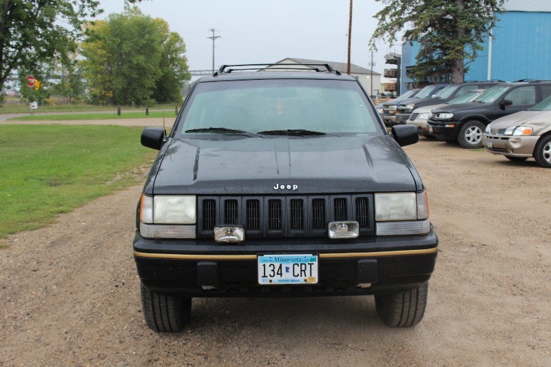 1995 Jeep Grand Cherokee Limited - 151,934 Miles