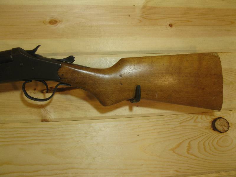 lot 9 image: Springfield Single Shot Shotgun