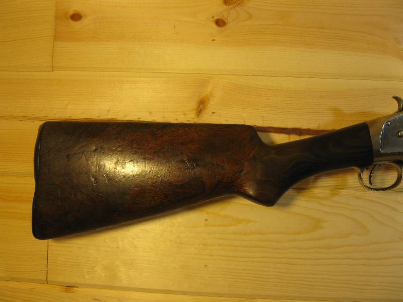 lot 12 image: Winchester 1897 pump shotgun