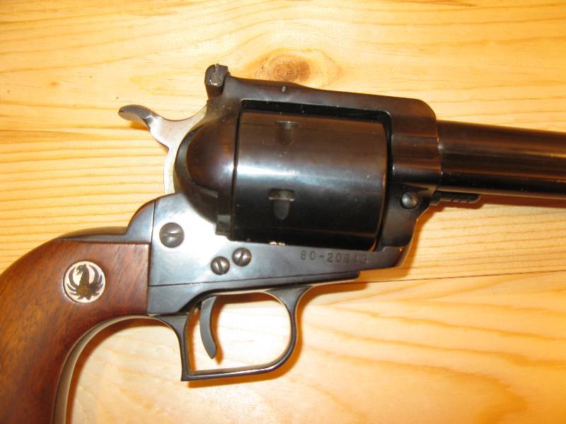 lot 14 image: Ruger Super Blackhawk Revolver