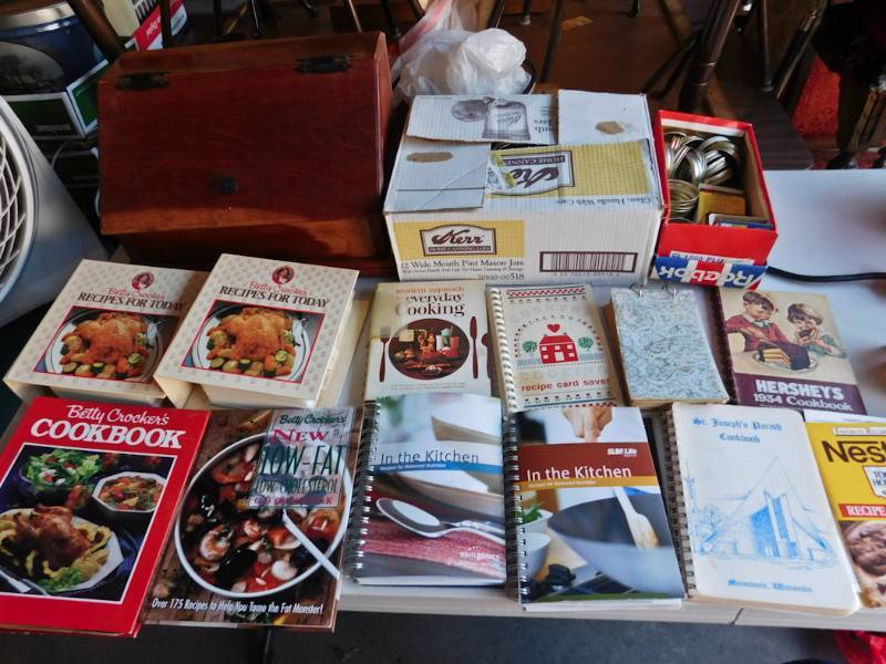 cookbooks and kitchen items