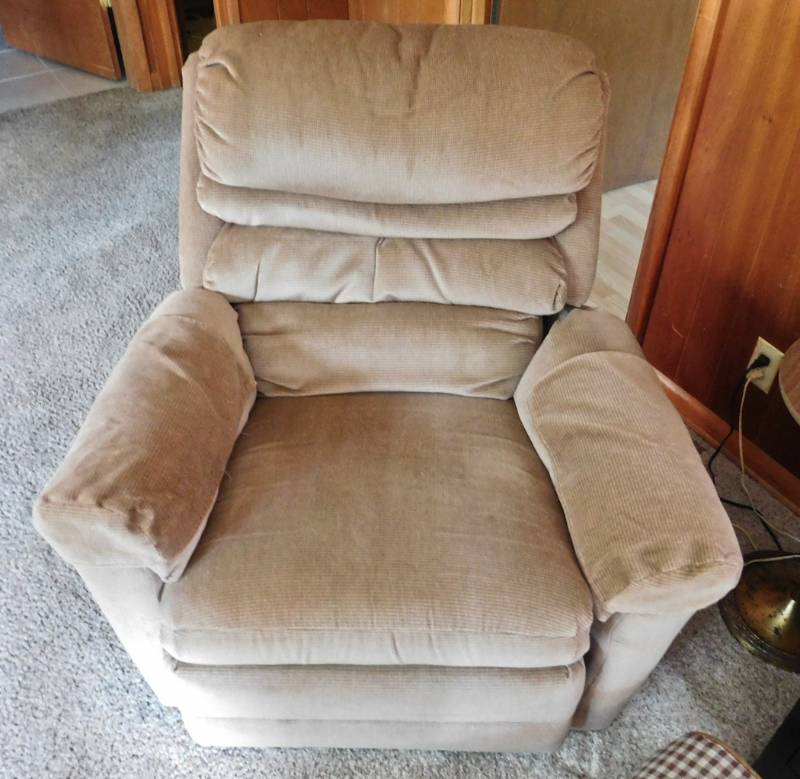 newer Lane recliner soft beige color
