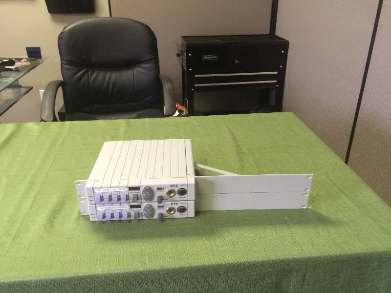 lot 53 image: RTS MKP-4 4-POSITION VALUE SERIES RACKMOUNTDESKTOP KEYPANEL Quantity 2