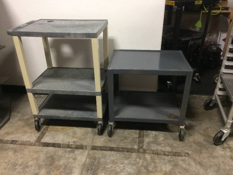 lot 59 image: Quantity 2 Rolling Carts