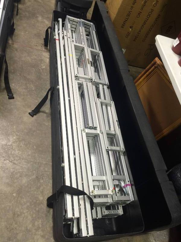 lot 85 image: Draper Cinefold Projection Screen Scaffolding in Da-Lite Casing - Large Case