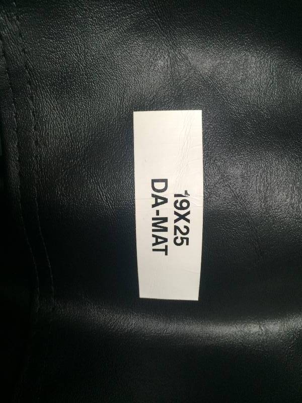 lot 87 image: Da-Lite Projection Screen Backdrops Quantity 2